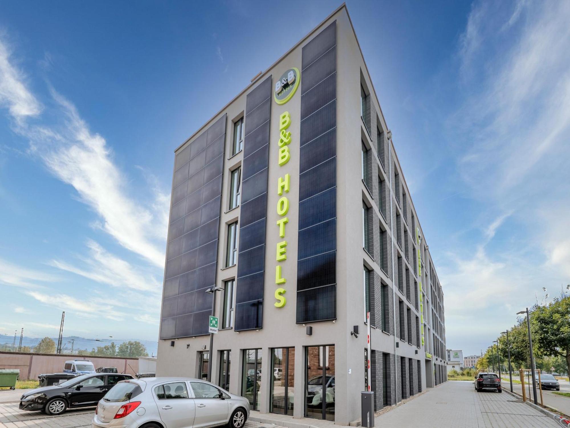 B&B Hotel Offenburg-Hbf Esterno foto