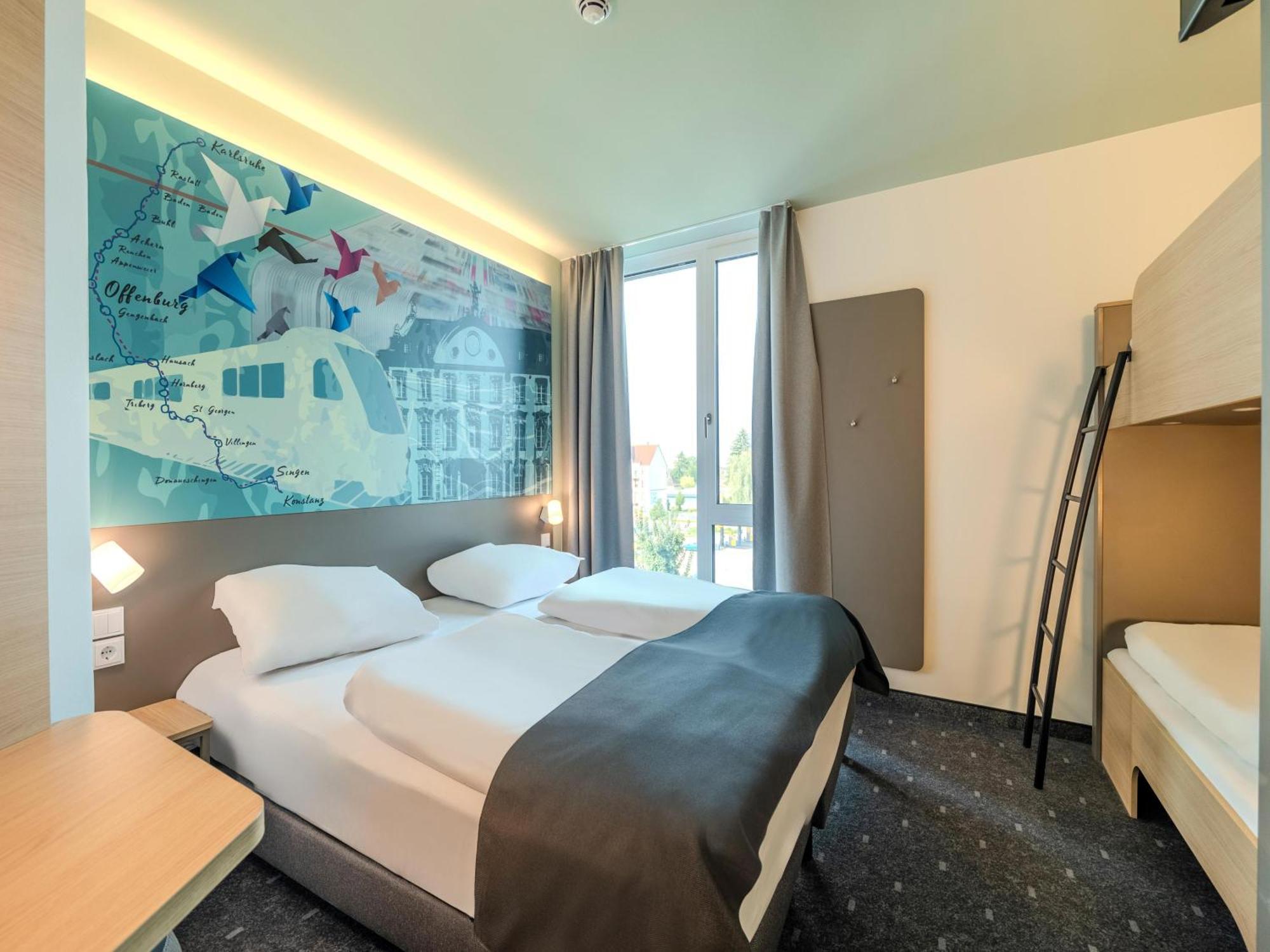 B&B Hotel Offenburg-Hbf Esterno foto